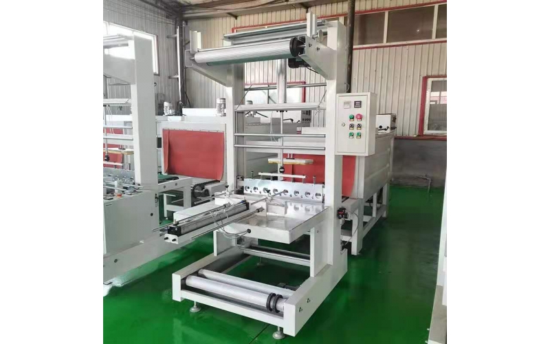 半自動袖口式封切機(jī)是一款經(jīng)濟(jì)型的半自動封切收縮機(jī)